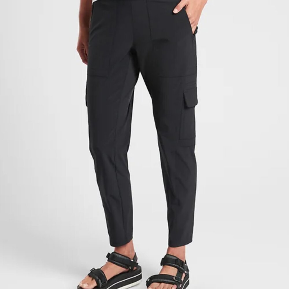 Athleta Chelsea Cargo pant, size 12 Tall, grey